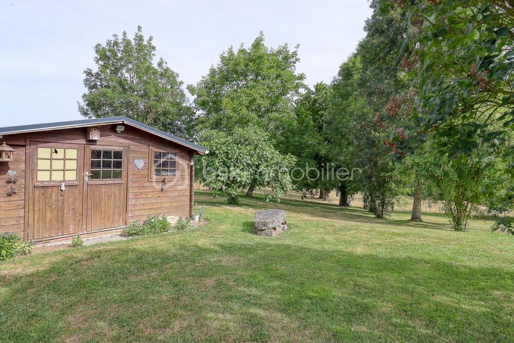 Grande maison familiale (8 pièces / 4 Chambres) à Hodenc en Bray  15 minutes de Beauvais et Gournay-en-Bray