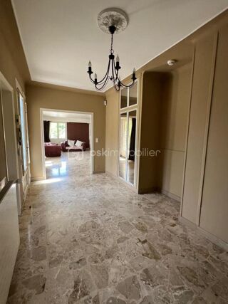  Propri�t�/ch�teau � vendre 10 pi�ces 300 m�