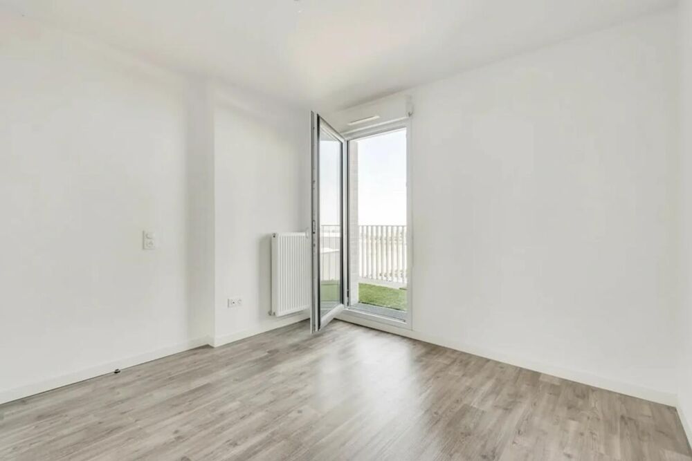 Vente Appartement Spacieux 3 pièces avec balcons à Romainville Romainville