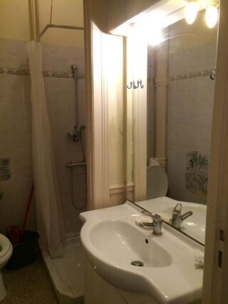  Appartement à louer 2 pièces 45 m²