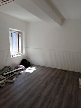  Maison à louer 4 pièces 91 m²