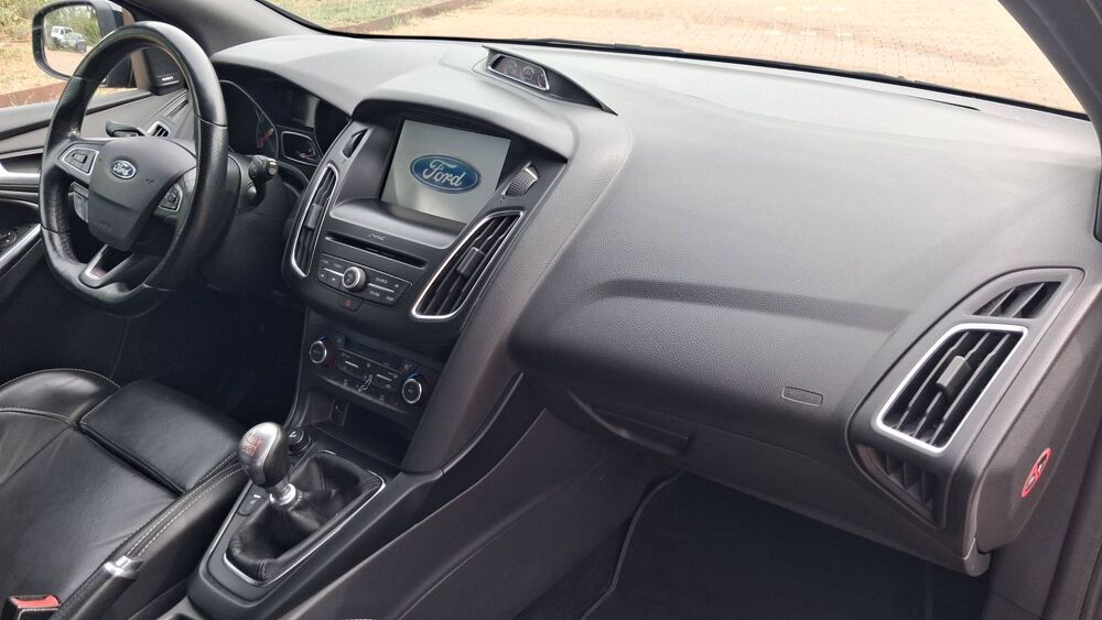 Focus SW 2.0 EcoBoost 250 ST 2016 occasion 67540 Ostwald