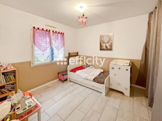  Maison � vendre 4 pi�ces 82 m�