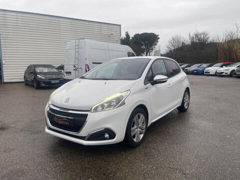 Peugeot 208 1.6 BlueHDi 75ch BVM5 5 PLACES Style 2016 occasion Sorgues 84700