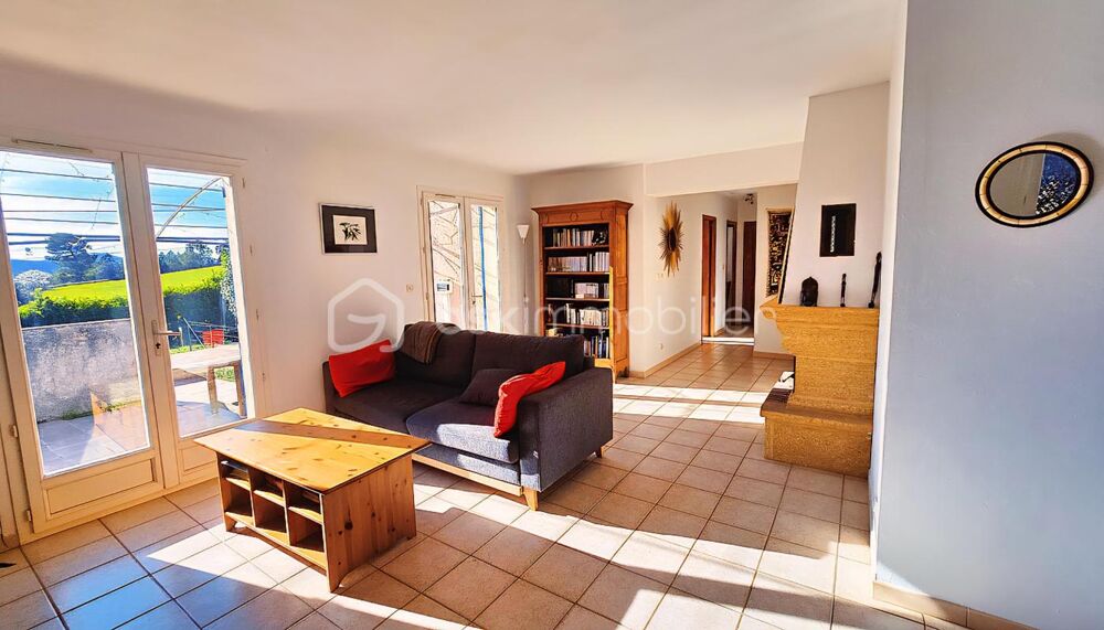Vente Villa À vendre – Maison de plain-pied 3 chambres avec piscine – Villelaure Villelaure