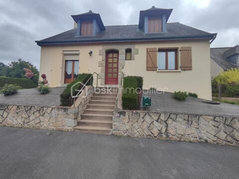   Belle maison familiale � Saint Hilaire Des Landes (35140) Maison - 5 pi�ce(s) - 119 m�