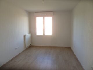  Appartement à louer 2 pièces 37 m²