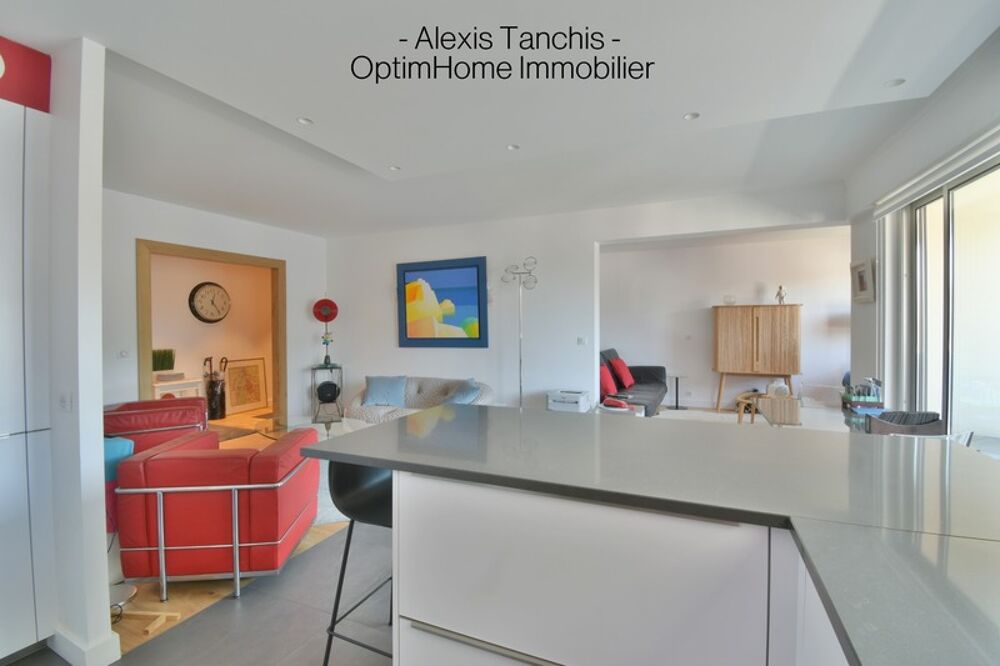 Vente Appartement Lille Centre / Square Foch – Appartement T3 rénové avec balcon au 7? étage Lille