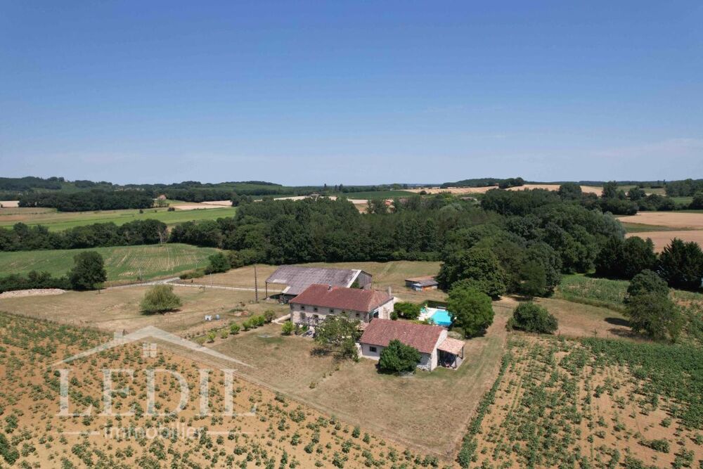 Vente Propriété/Château Propriété sans aucun voisin avec maison, gite, piscine et hangar Lauzun
