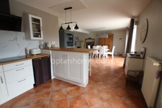  Maison � vendre 8 pi�ces 190 m�