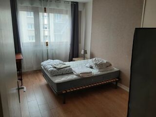  Appartement  louer 1 pice 100 m