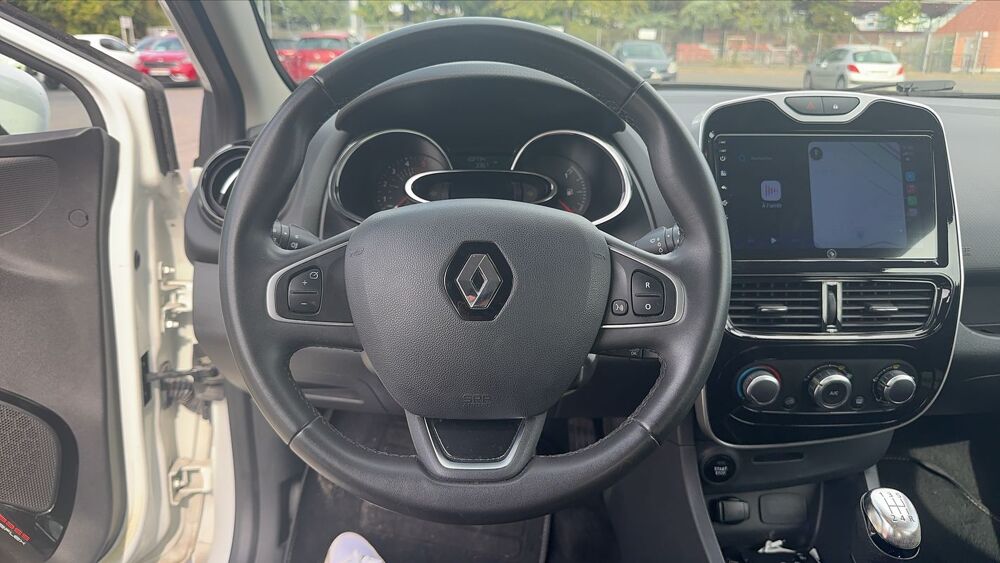 Clio 1.5 DCI 75 Life 2017 occasion 94000 Creteil