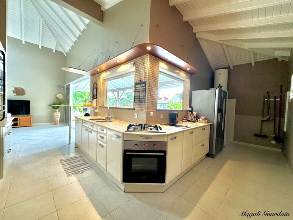 � vendre  Propri�t�/ch�teau Saint-Fran�ois (97118)