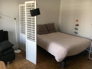  Appartement à louer 1 pièce 32 m²