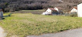 Vente Terrain Terrain constructible 2 230 m² Crapéou  Conzieu Conzieu