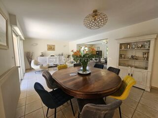  Maison à vendre 5 pièces 244 m²