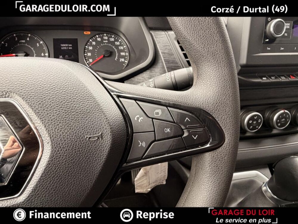 Trafic III FG CF L1H1 2T8 Blue dCi 150 EDC 2023 occasion 49140 Corz&eacute;
