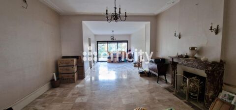   Maison de ville Maison - 7 pi�ce(s) - 180 m�