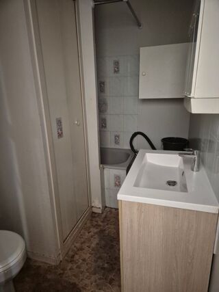  Appartement à louer 2 pièces 30 m²