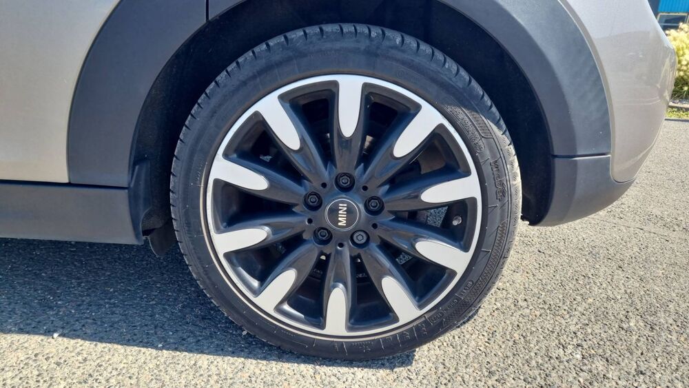Cooper 1.5 136 Exquisite 2017 occasion 86000 Poitiers