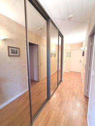  Appartement à vendre 5 pièces 97 m²