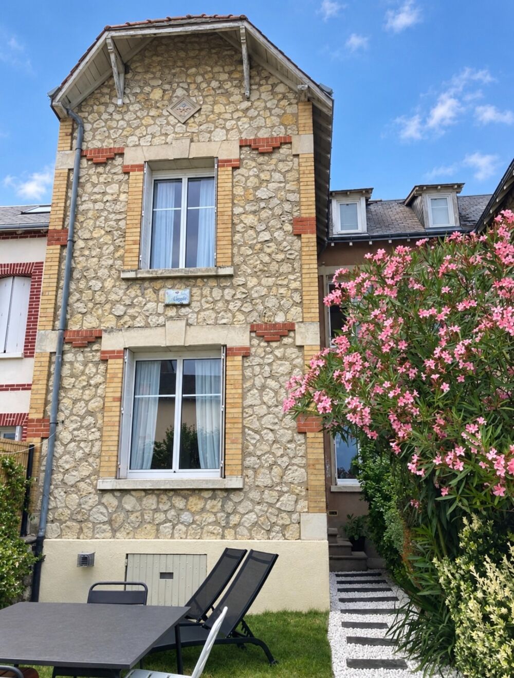 Vente Maison TOURS NORD (37) – Proche SAINT-CYR – QUARTIER DES BORDIERS – Maison de charme des années 1930 Saint cyr sur loire