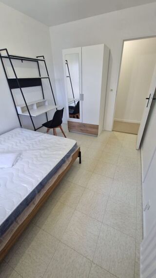  Appartement � louer 5 pi�ces 80 m�