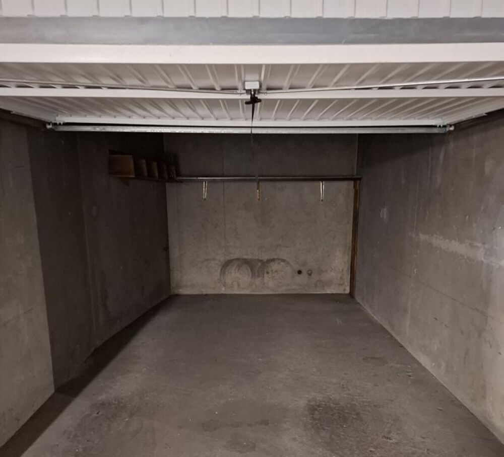 Location Parking/Garage GARAGE BOXE SECURISE LYON 7EME Lyon 7