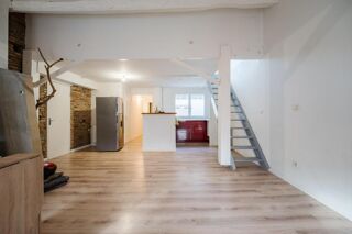  Immeuble � vendre 7 pi�ces 453 m�