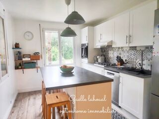  Maison  vendre 7 pices 142 m