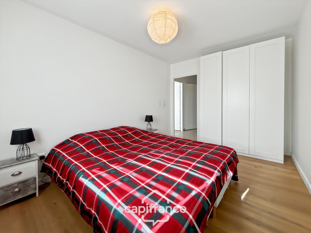 LA ROCHELLE, quartier Saint-Maurice. Appartement 3 pièces avec loggia et parking