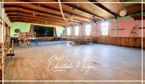 Salle / Local &agrave; vendre &agrave; Dolving (57) proche de Sarrebourg, nombreux garages, grand parking 89000 57400 Sarrebourg