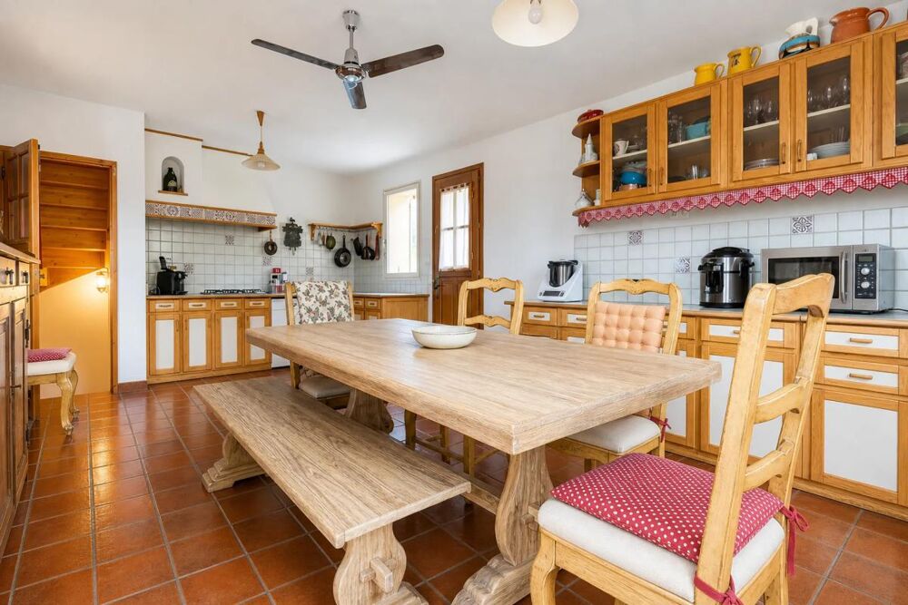 Vente Maison Maison 5 pièces – 159,43 m² – Piscine – Appartement indépendant Velaux