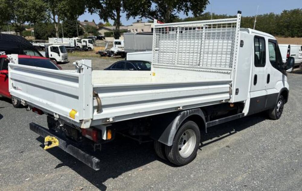Daily CHASSIS DBLE CABINE VI Ch&acirc;ssis Double Phase 3 35C16 3.0 D 16 2021 occasion 69830 Saint Georges De Reneins