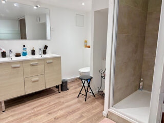  Maison � vendre 7 pi�ces 220 m�