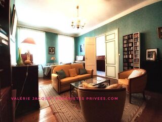  Proprit/chteau  vendre 8 pices 234 m