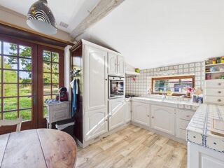  Maison à vendre 6 pièces 214 m²