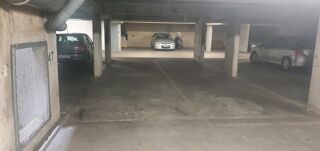  Parking / Garage  vendre 1 pice 14 m