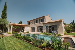  Villa à vendre 5 pièces 187 m²