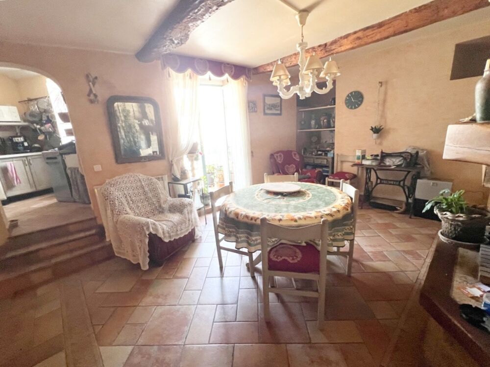Maison 5 pièces 152 m² · à Reillanne · 152 m² · 230 000 €
