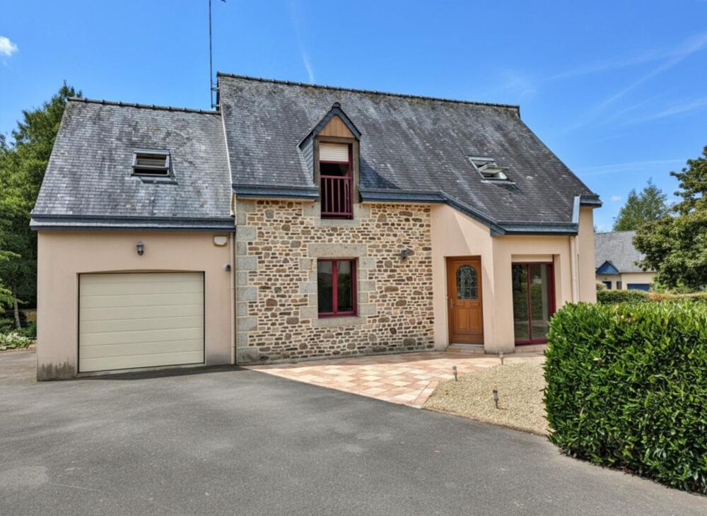Maison familiale 4 chambres  Terrain 588 m² sans vis-à-vis  DPE C