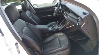 Stelvio 2.2 JTD 190 Q4 AT8 Executive - Automatique Toit ouvrant 2018 occasion 14400 Vaucelles