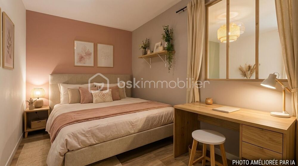 Vente Appartement Sanary-sur-Mer – T2 avec jardinet, parking privatif et centre-ville et plages à 10 minutes à pied Sanary sur mer