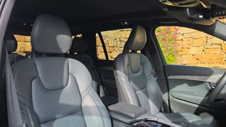 XC90 2.0 T8 390 Hybride AWD Geartronic8 Inscription Luxe - Entret 2021 occasion 83300 Draguignan