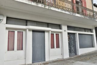  Immeuble à vendre 246 m²