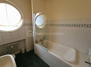  Appartement à vendre 6 pièces 145 m²