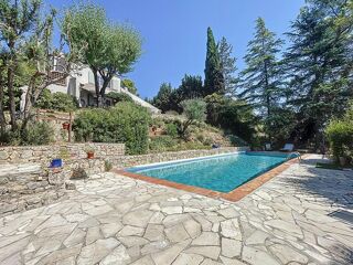  Maison � vendre 6 pi�ces 142 m�