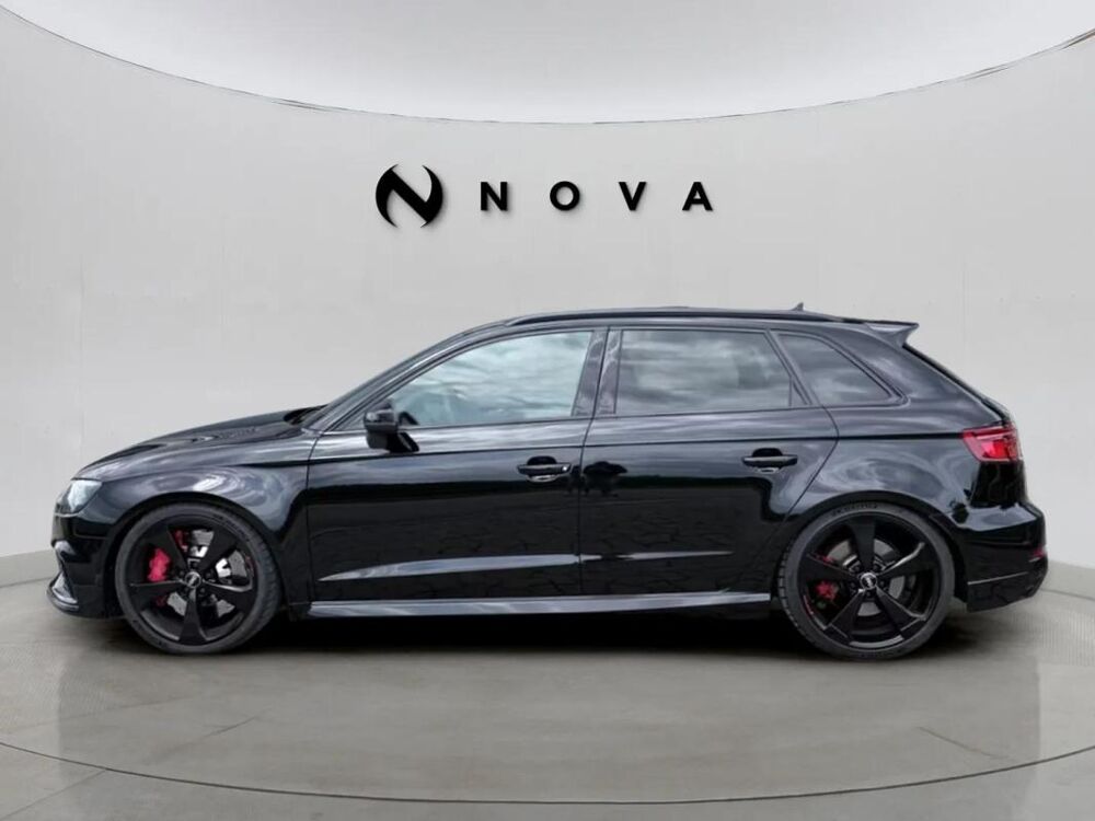 RS3 Sportback • 2.5 TFSI 400ch Toit ouvrant Fullblack 2019 occasion 33600 Pessac