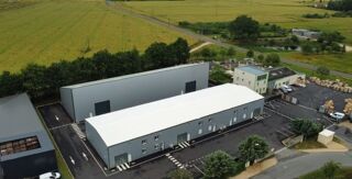  Immeuble � vendre 2100 m�