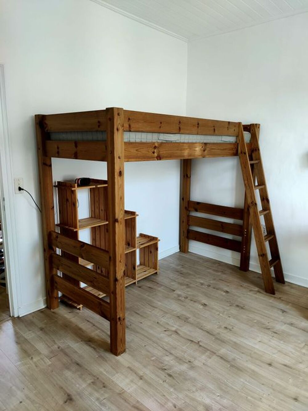 Location Appartement Chambre de 24m2 à louer sur Melesse Melesse